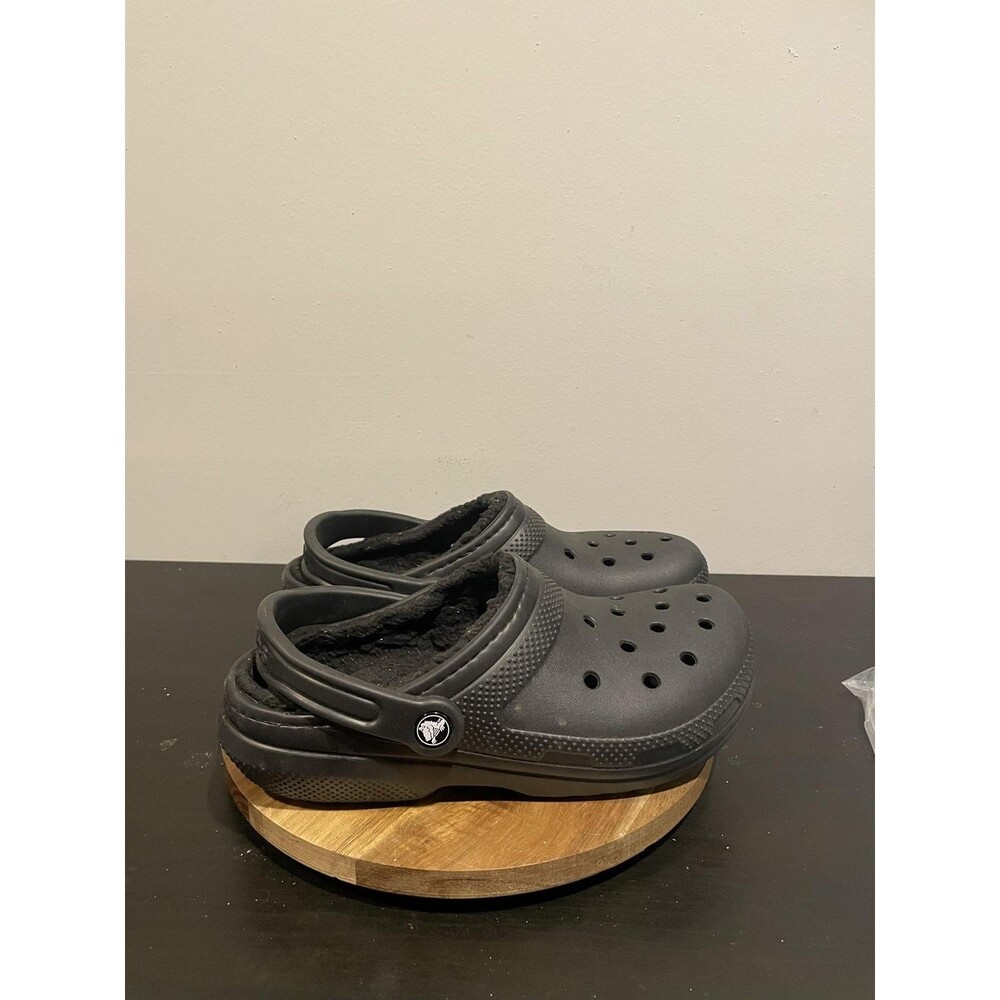 Crocs Classic Clogs Mens 9 Black Faux Fur Slip On Warm Winter Comfort Shoes